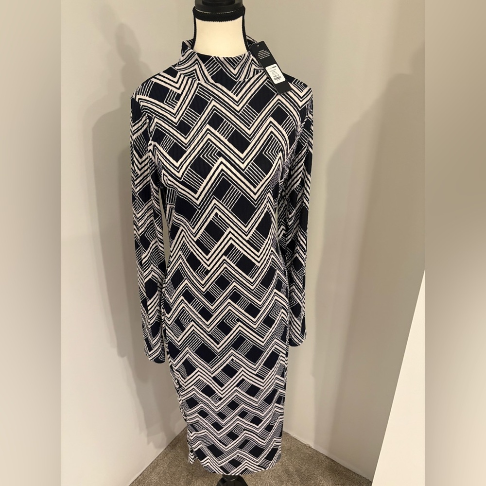 Fashion Nova Black and White Bishop Sleeve Sheath Dress